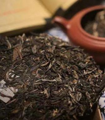 古樹普洱茶的潔凈之道——談衛(wèi)生潔具與茶道文化的結(jié)合